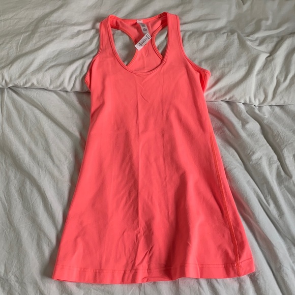 Lululemon size 4 bright tank top - Picture 1 of 1